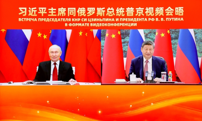 习近平同俄罗斯总统普京举行视频会晤
